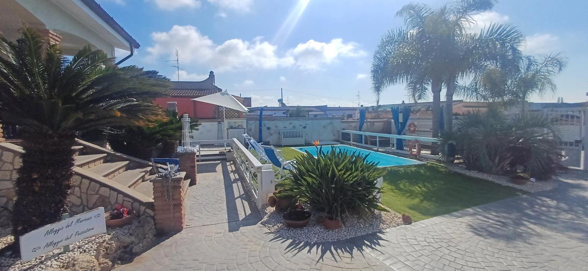 Alloggi Turistici Con Piscina Palestra Jacuzzi Sauna Anzio Exterior photo