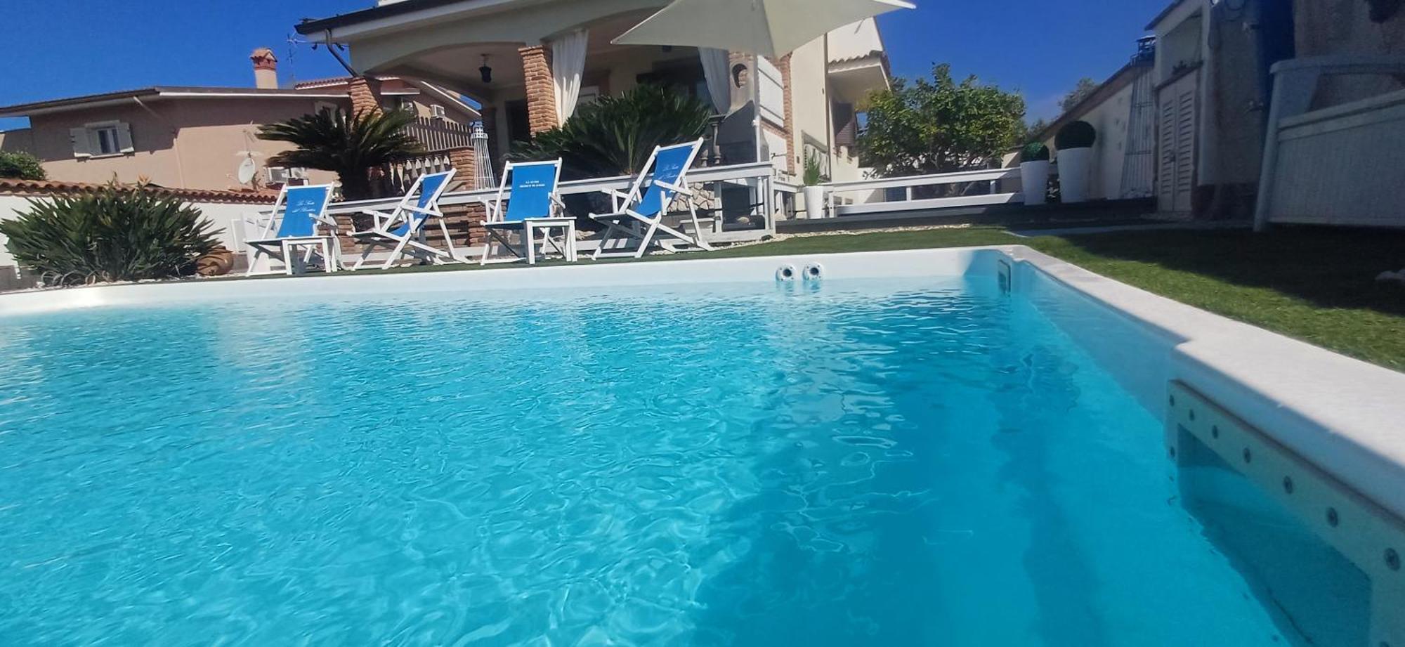 Alloggi Turistici Con Piscina Palestra Jacuzzi Sauna Anzio Exterior photo